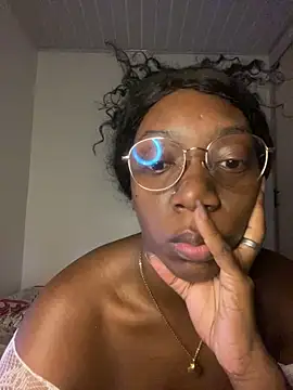 GaiaFiore online show from April 9, 2026, 9:37 am