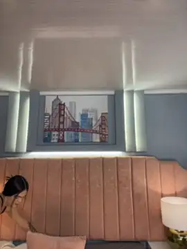 Bella-Ferrer online show from April 9, 2026, 6:14 pm