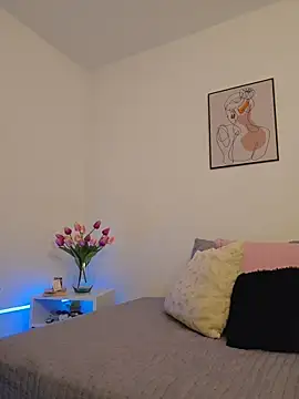 Victoria Evanss online show from April 11, 2026, 9:51 pm