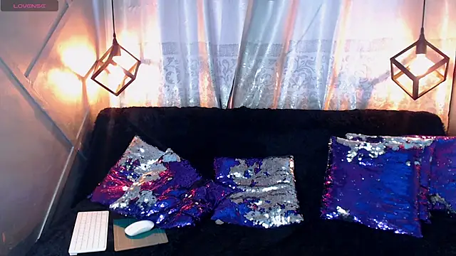 MilanDavid1 online show from March 13, 2026, 5:40 pm