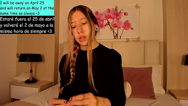 AmberVegaa online show from April 15, 2026, 1:26 pm