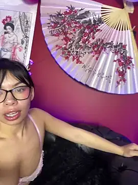 Queen Chanel XXX online show from March 26, 2026, 7:56 pm