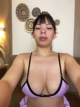 Queen Chanel XXX online show from May 9, 2026, 11:19 pm