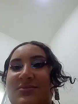 Liily Foxxy online show from April 8, 2026, 10:39 am