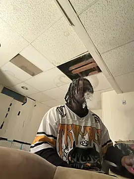 3l3bbc online show from April 14, 2026, 10:53 am