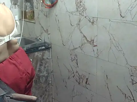 HouseWife4466 online show from March 18, 2026, 8:17 am