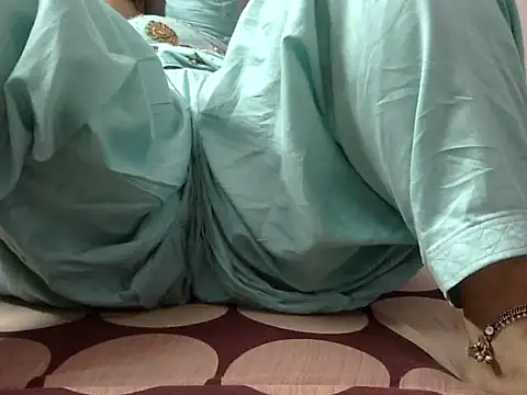 HouseWife4466 online show from April 10, 2026, 7:26 am