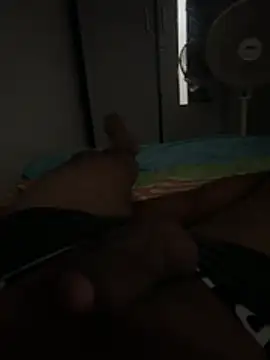 maikol1577 online show from March 11, 2026, 12:54 pm