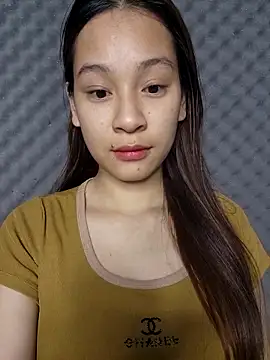 -Hicici- online show from April 5, 2026, 1:23 am