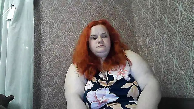 DollyGersonn online show from May 7, 2026, 8:23 pm