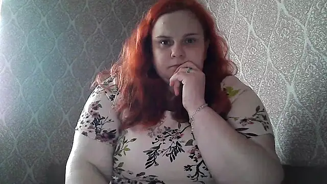 DollyGersonn online show from May 15, 2026, 4:38 pm