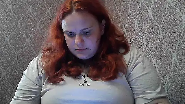 DollyGersonn online show from May 18, 2026, 4:45 pm