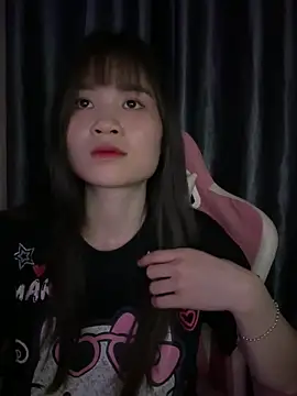 Cum-withyou online show from April 9, 2026, 7:03 am