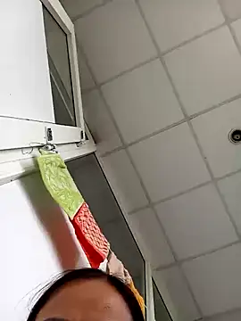 Anna sexzy online show from April 3, 2026, 10:32 am