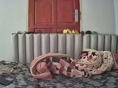 JoycyQueen online show from March 27, 2026, 8:59 am