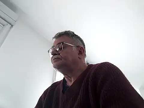 oura online show from April 11, 2026, 7:45 am