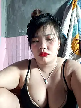 Snapshot of Irene-01 chatting on July 1, 2026, 5:24 pm Irene-01 online show from July 1, 2026, 5:24 pm