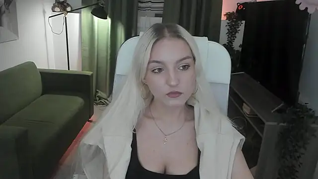 ViolaMore online show from April 1, 2026, 2:36 pm