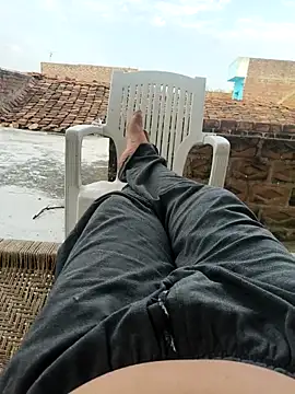 Desii rockstarr online show from April 8, 2026, 11:44 am