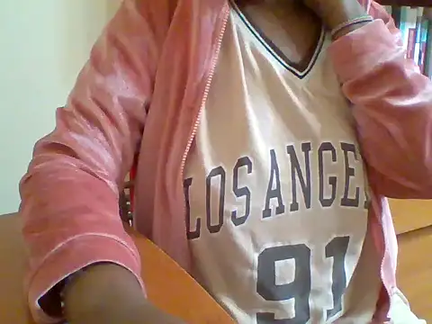 melaninebony2 online show from March 19, 2026, 3:06 am