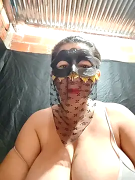 mature breasts online show from March 20, 2026, 12:50 pm