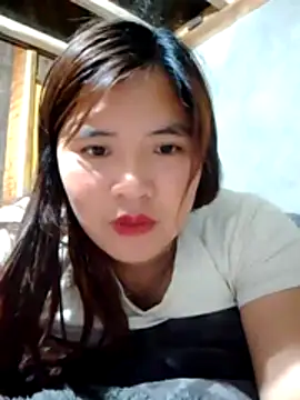 YAONIKUTE online show from May 4, 2026, 7:44 am