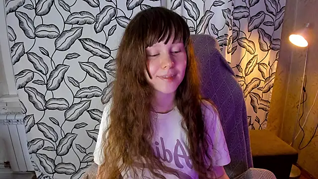 NikiCozy online show from June 11, 2026, 12:32 am