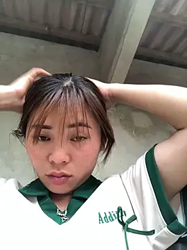 Akira-baby online show from April 19, 2026, 6:58 am