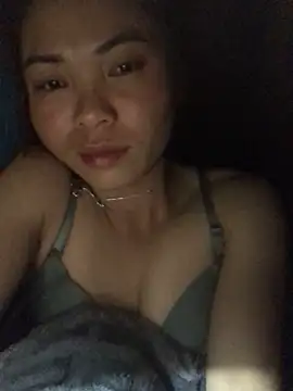 Akira-baby online show from March 25, 2026, 2:27 pm