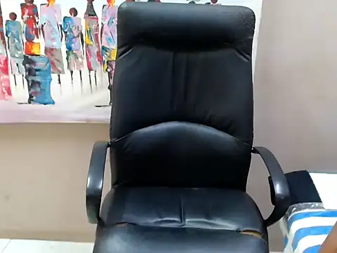 DarkVenus online show from March 12, 2026, 6:50 am