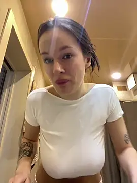 AuraaNova online show from March 20, 2026, 3:29 am