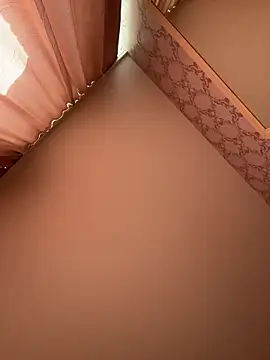 AuraaNova online show from March 31, 2026, 4:14 am