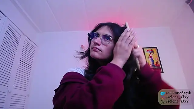 selene cutie online show from April 1, 2026, 12:02 am