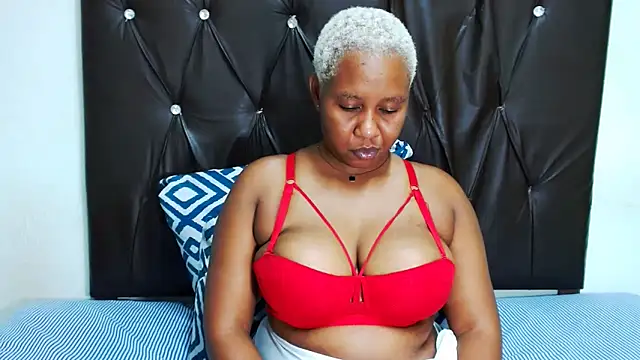 Thickleex22 online show from May 16, 2026, 5:56 pm