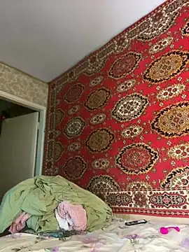 Nenssy555 online show from May 22, 2026, 1:09 pm