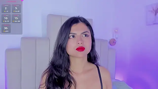 Snapshot of Zoee_Kravitz chatting on May 23, 2026, 9:36 pm Zoee Kravitz online show from May 23, 2026, 9:36 pm