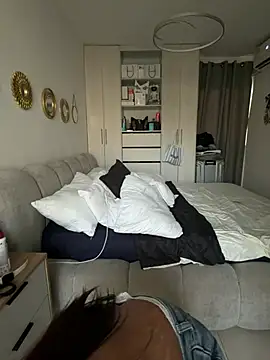 SaraValentina11 online show from March 20, 2026, 9:49 pm