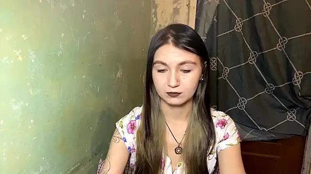 Lollybomb online show from March 29, 2026, 8:54 pm