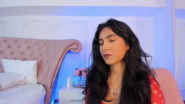 LucianaBlanco  online show from March 30, 2026, 8:54 pm