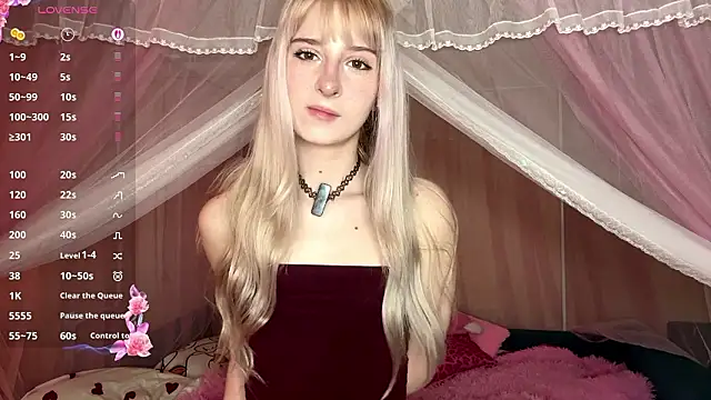 OnlyEva1 online show from March 29, 2026, 9:22 am