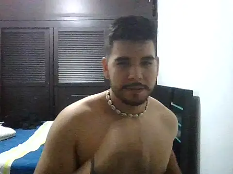 LatinBeardCali online show from March 26, 2026, 11:57 pm