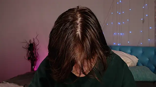 delalex online show from March 25, 2026, 10:08 pm