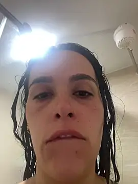 leila moretti online show from March 30, 2026, 6:20 pm