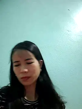 Geelio-playsx24 online show from May 15, 2026, 2:04 pm
