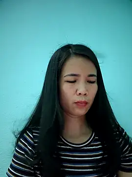 Geelio-playsx24 online show from May 30, 2026, 3:28 pm