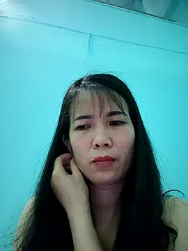 Geelio-playsx24 online show from May 11, 2026, 2:45 pm