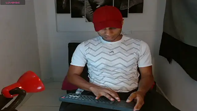 chrisramosv online show from March 26, 2026, 11:02 pm