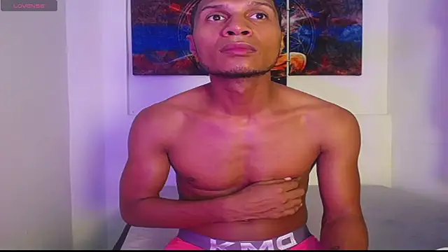 chrisramosv online show from April 17, 2026, 11:18 pm