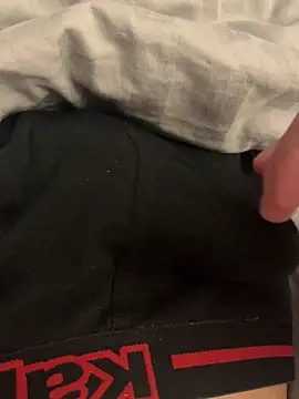 Cumvirgin6999 online show from April 17, 2026, 8:00 pm