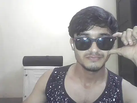 adithya123h online show from March 31, 2026, 1:35 pm